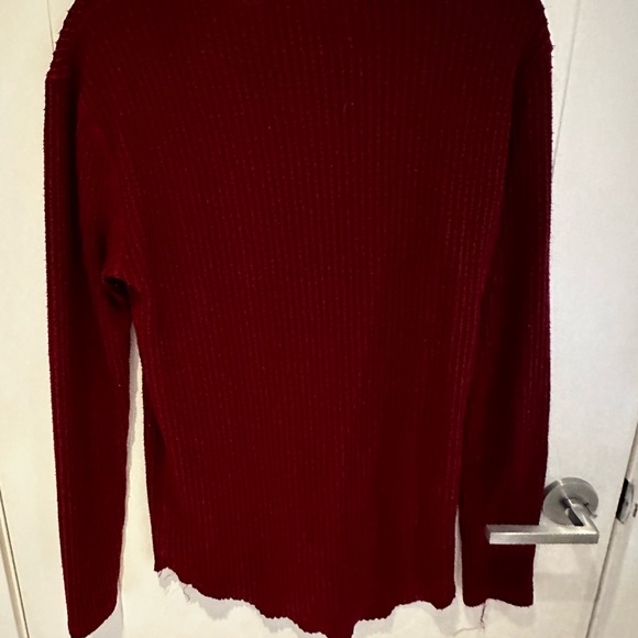 Men's deep red waffle knit long sleeve shirt small - urban outfitters - Picture 3 of 3